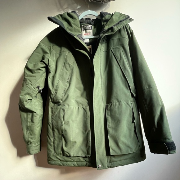 Duluth Trading Co Other - Men's NWT Forest Green Whaleback Waterproof Insulated Parka MED